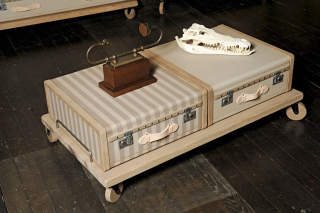 Illustration for article titled Retrotastic Furniture Made from Amazing Old Suitcases and Trunks